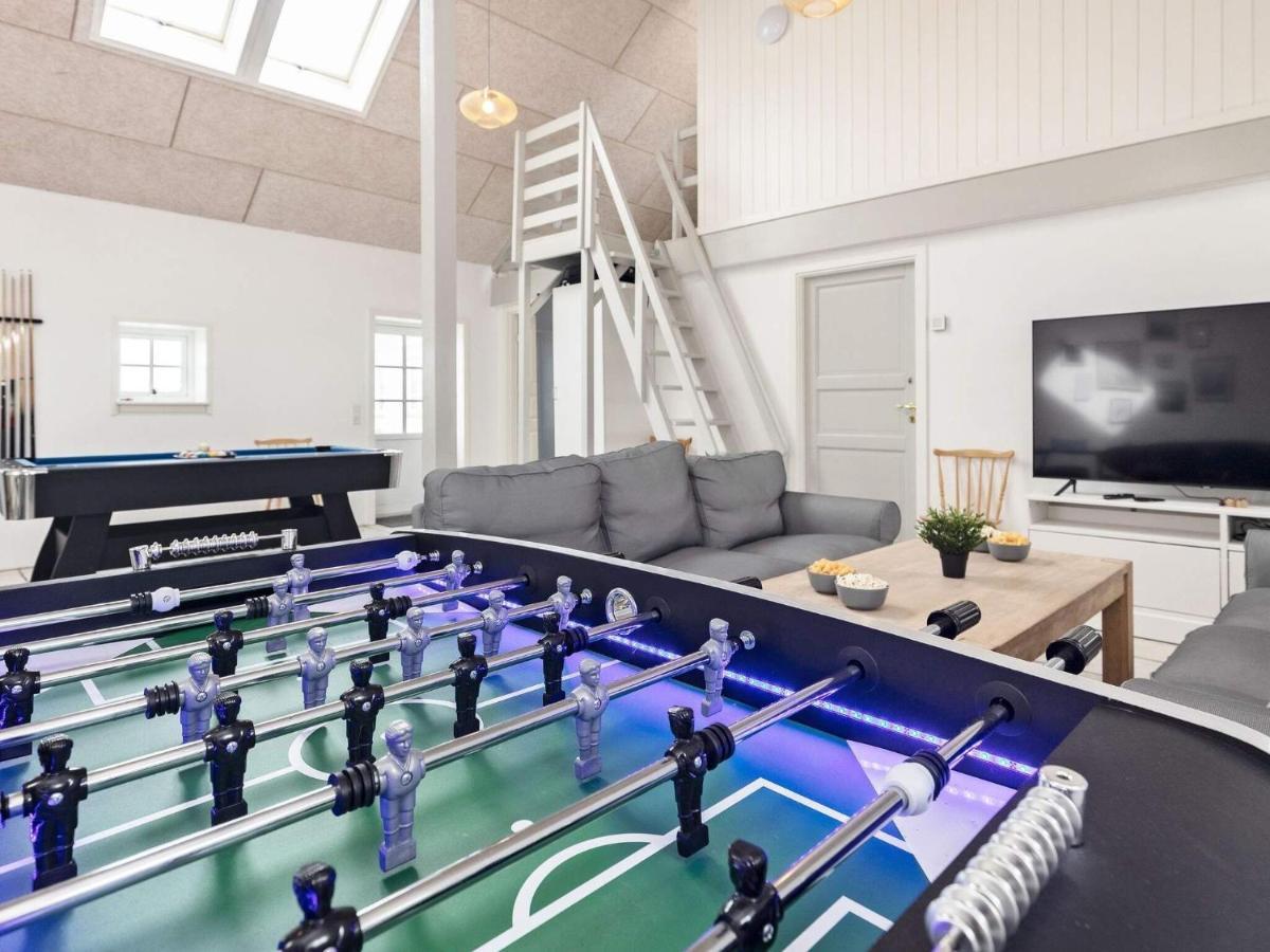 14 Person Holiday Home In L Kken 루켄 외부 사진