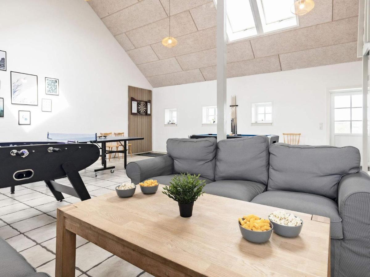 14 Person Holiday Home In L Kken 루켄 외부 사진